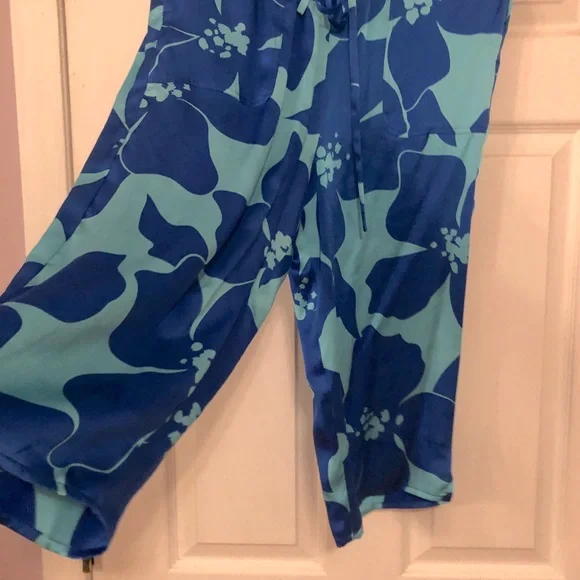 SILK turquoise blue large floral capri Bermuda  pants  XS drawstring - Picture 5 of 10